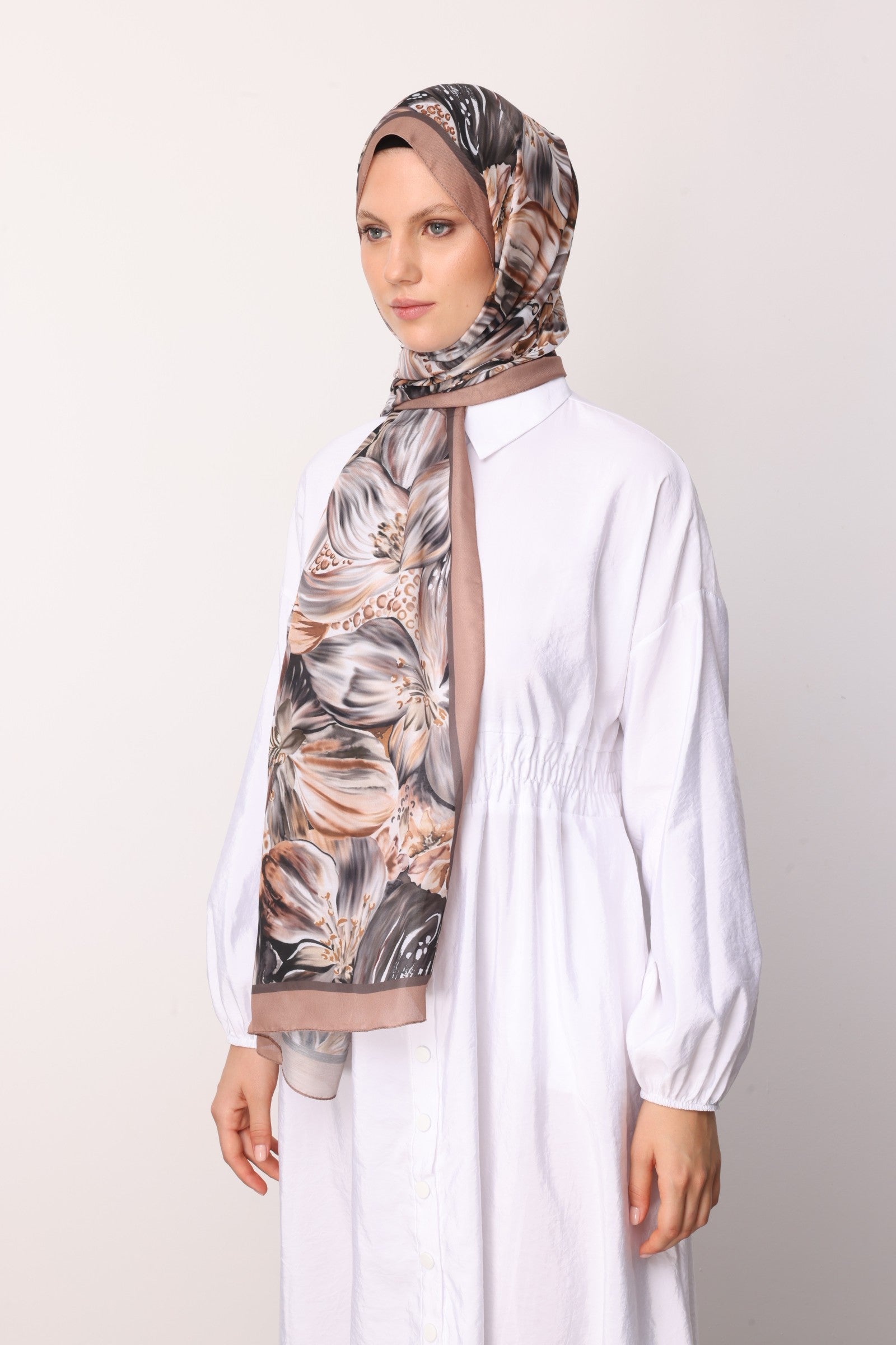 Brown Larin Pattern Cotton Shawl