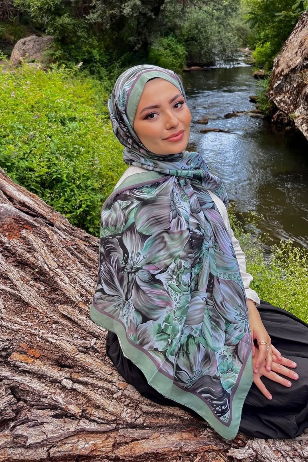 Aqua Green Larin Pattern Cotton Shawl