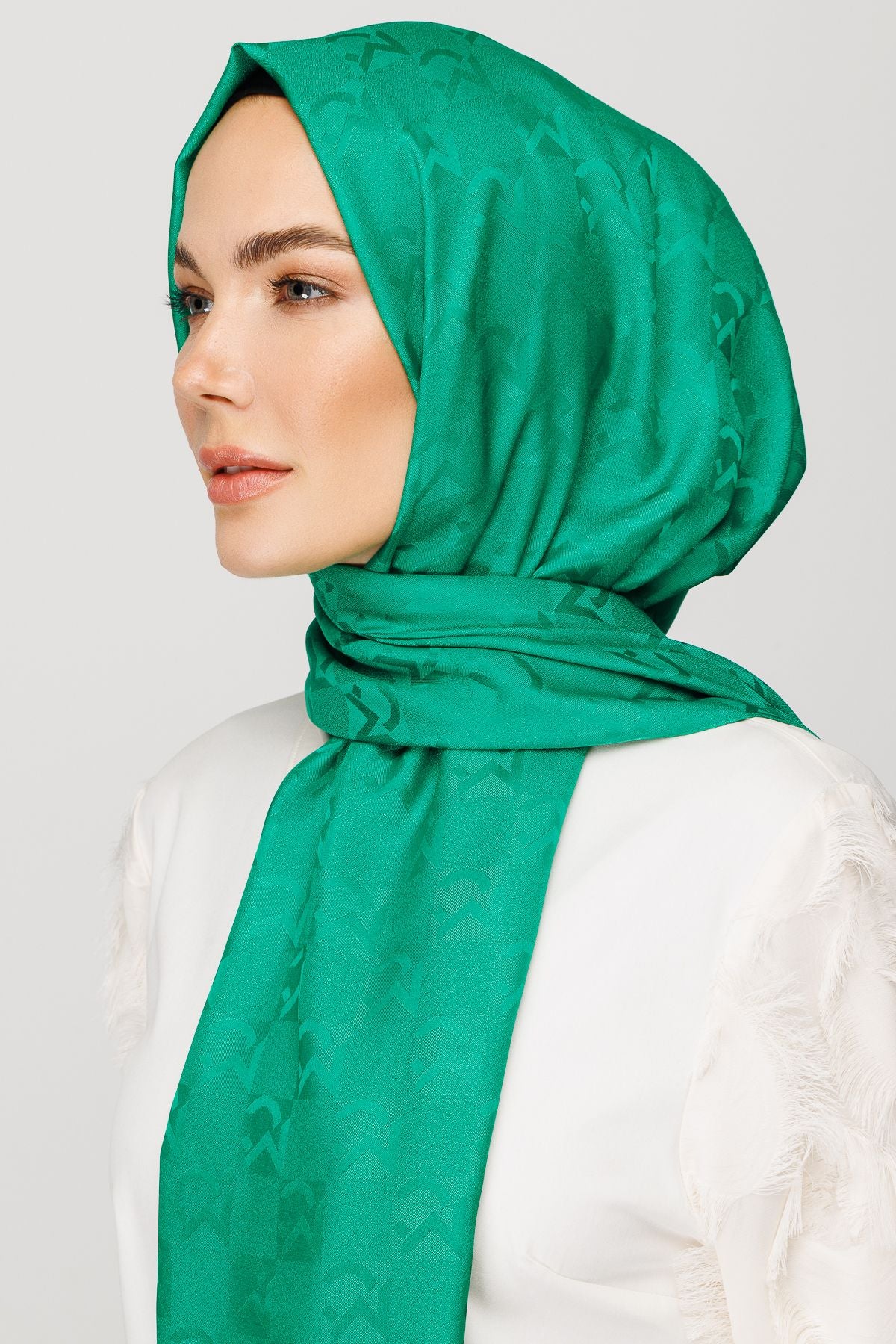 Benetton Green MC Pattern Jacquard Shawl