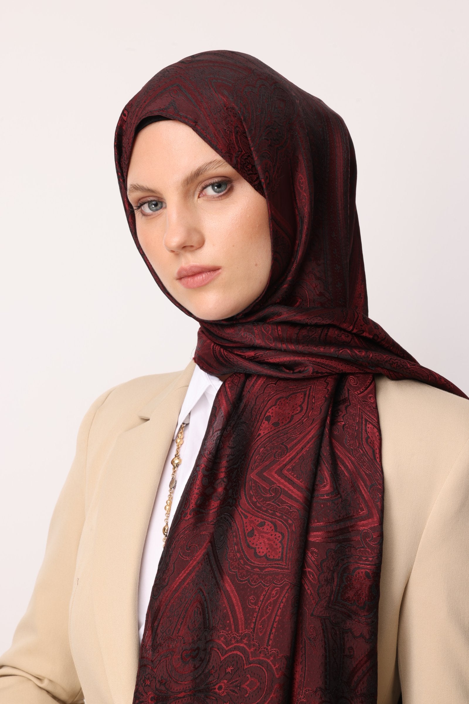 Burgundy Lisa Pattern Shawl
