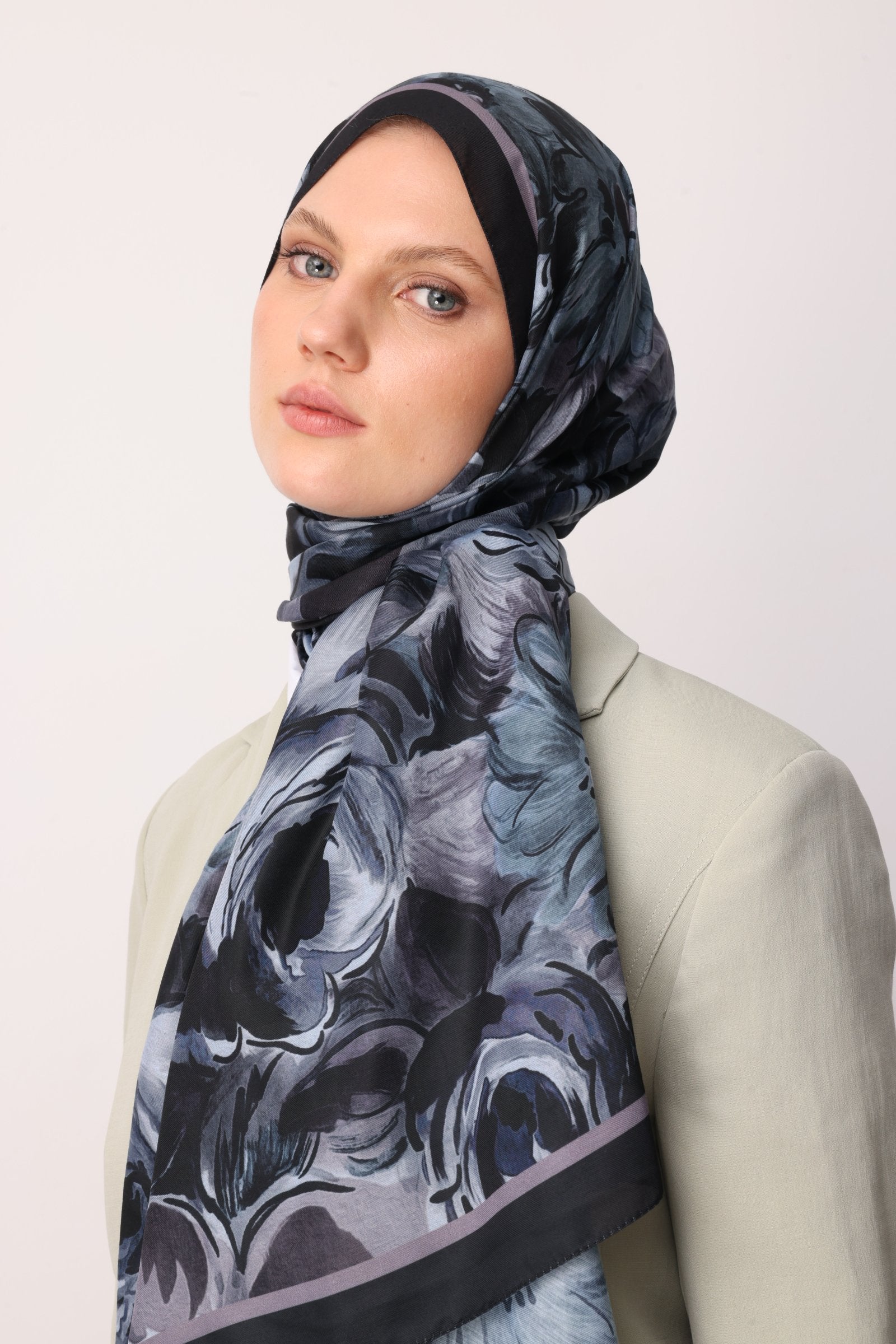 Navy Blue Rossel Pattern Cotton Shawl