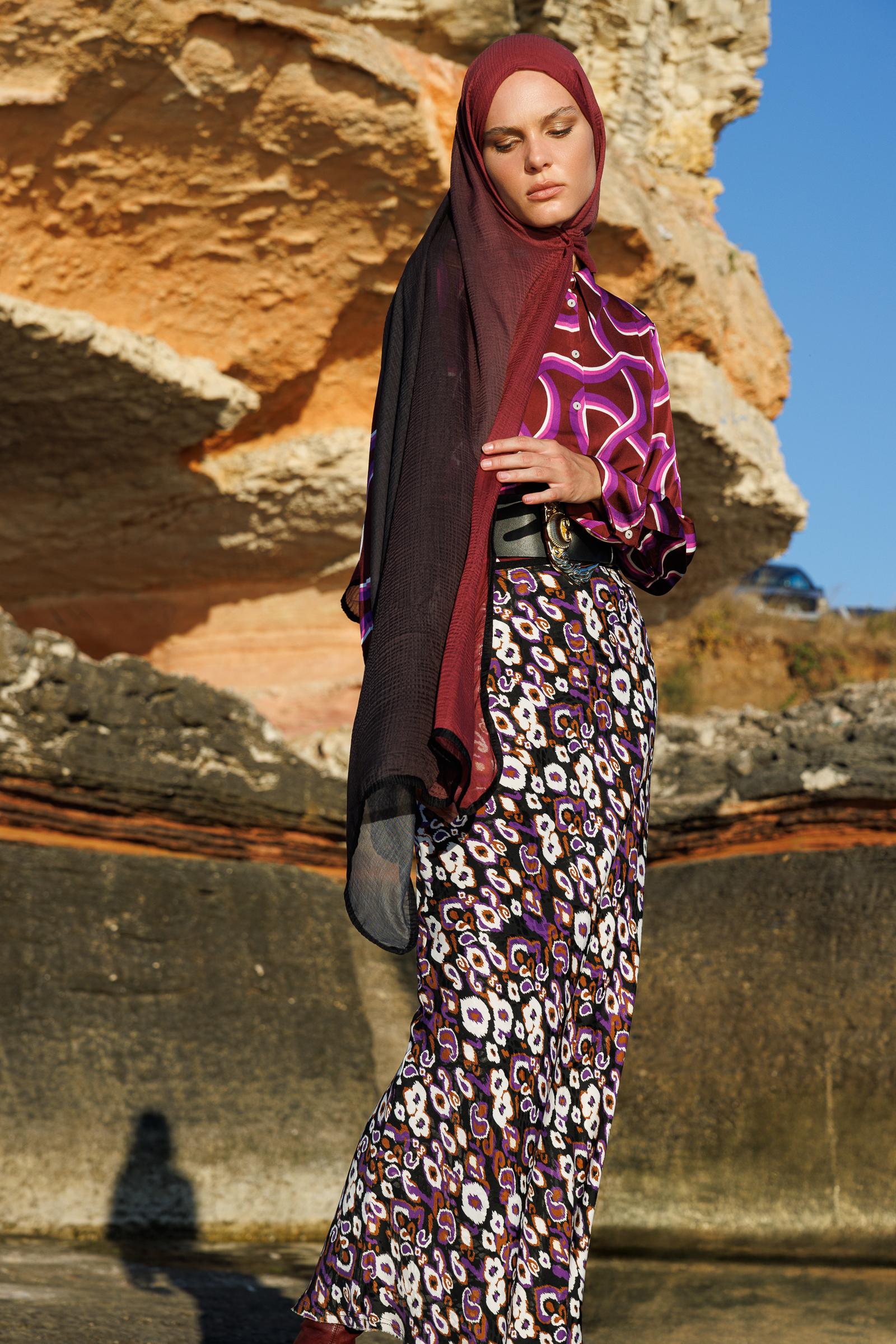 Burgundy Aurora Muslin Shawl
