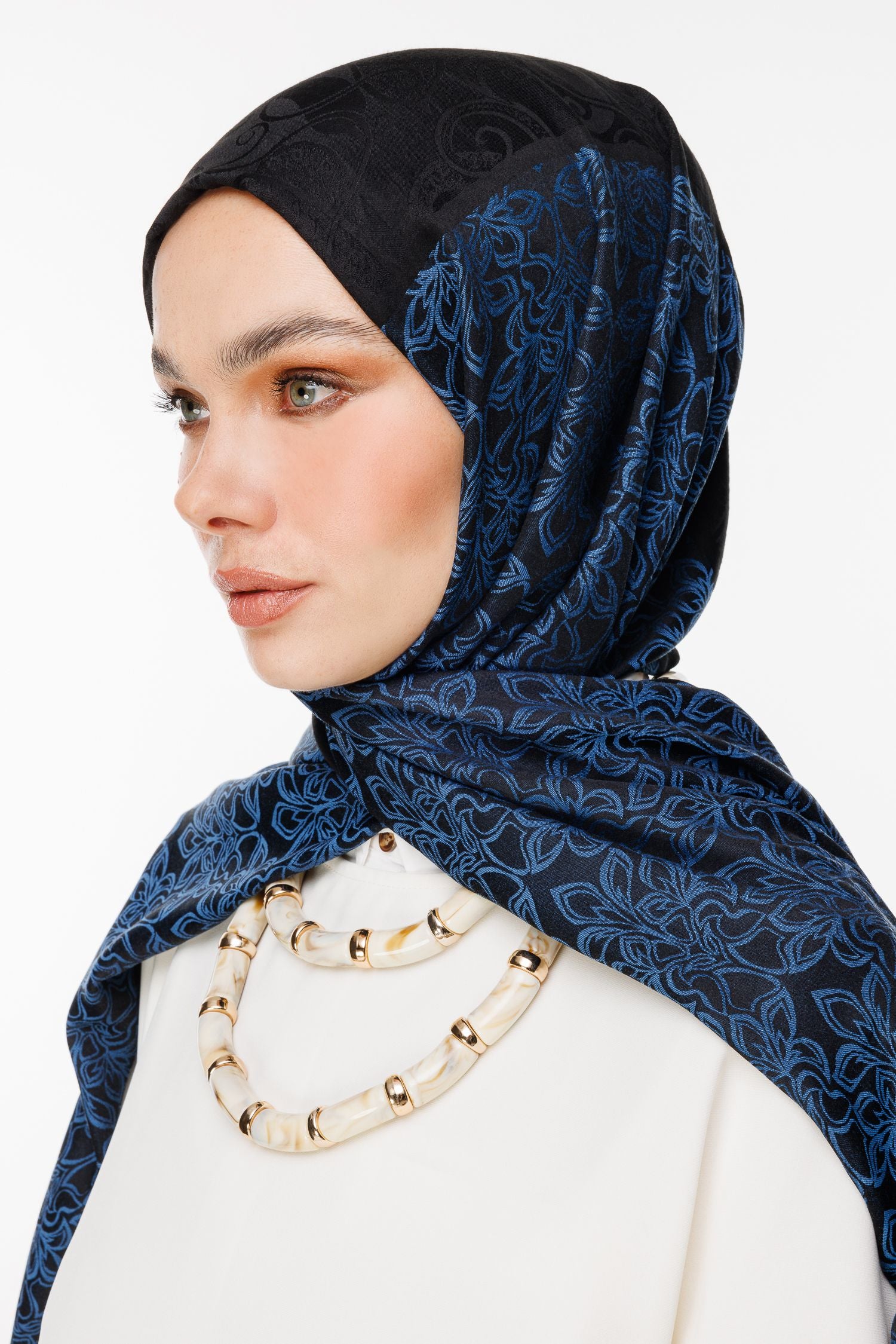 Black-Indigo Nora Pattern Double-Sided Shawl