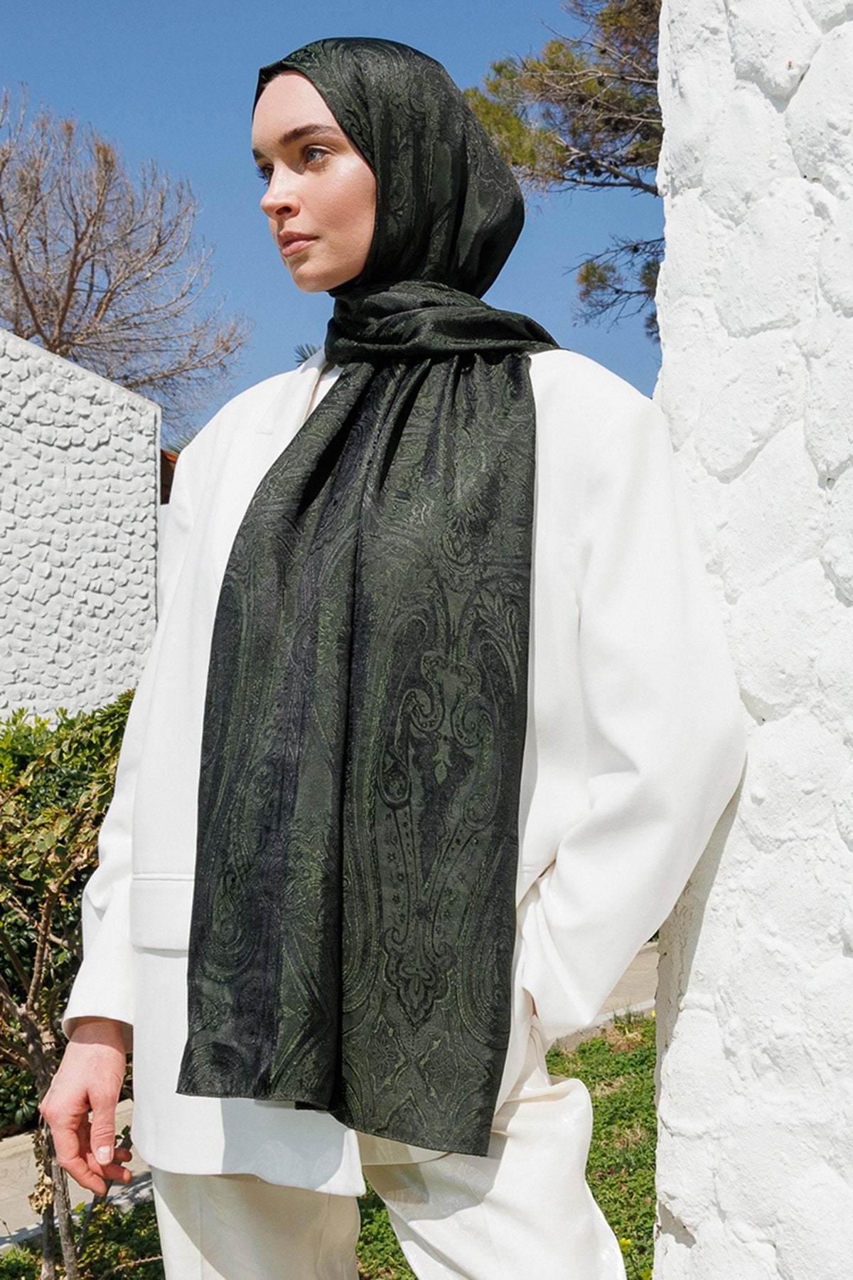 Black- Khaki Lisa Pattern Shawl