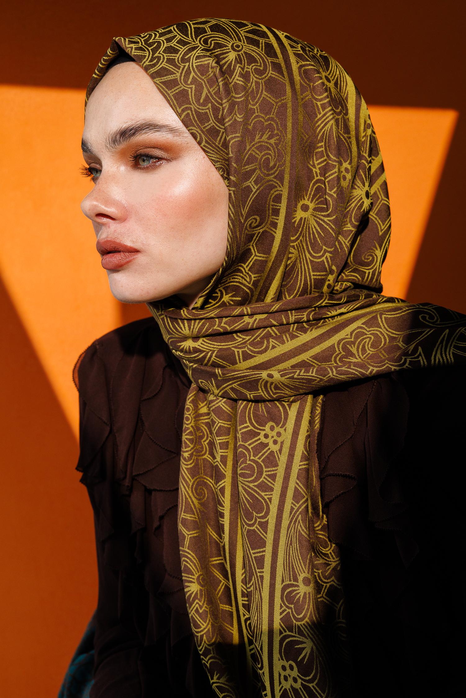 Bitter Brown-Salmon Lavin Pattern Double-Sided Shawl