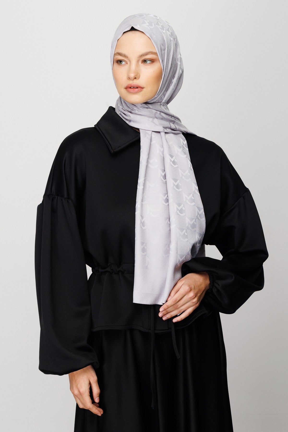 Silver MC Pattern Jacquard Shawl