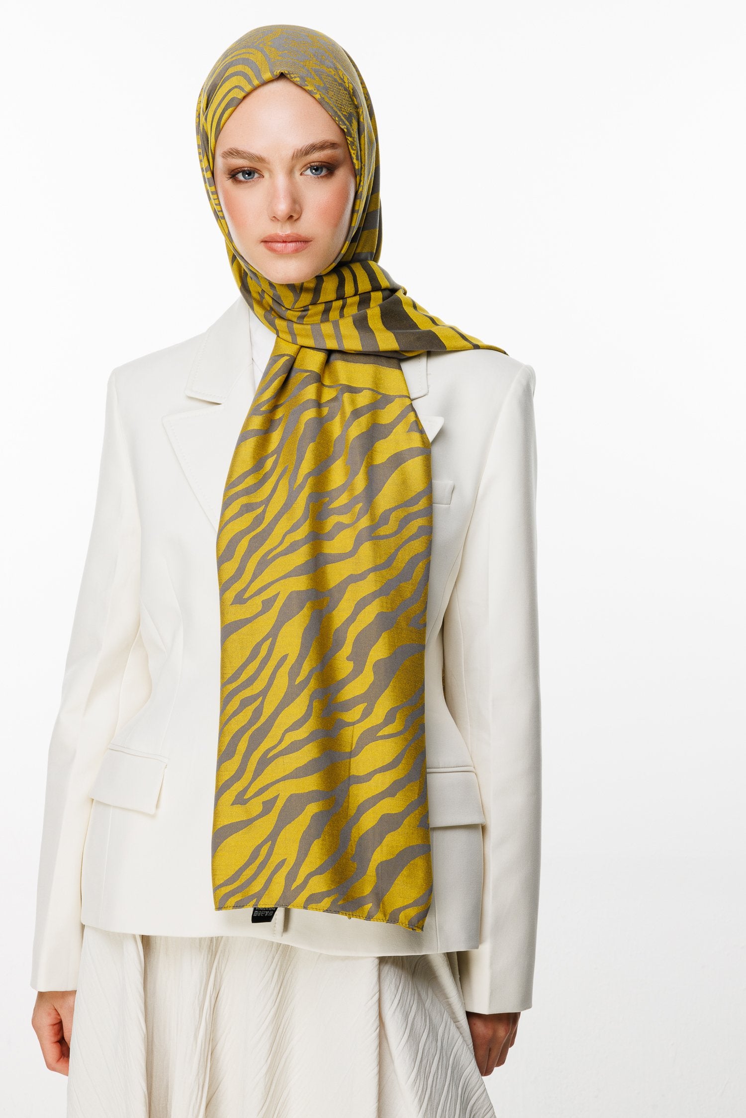 Dark Gray-Mustard Riad Pattern Double-Sided Shawl