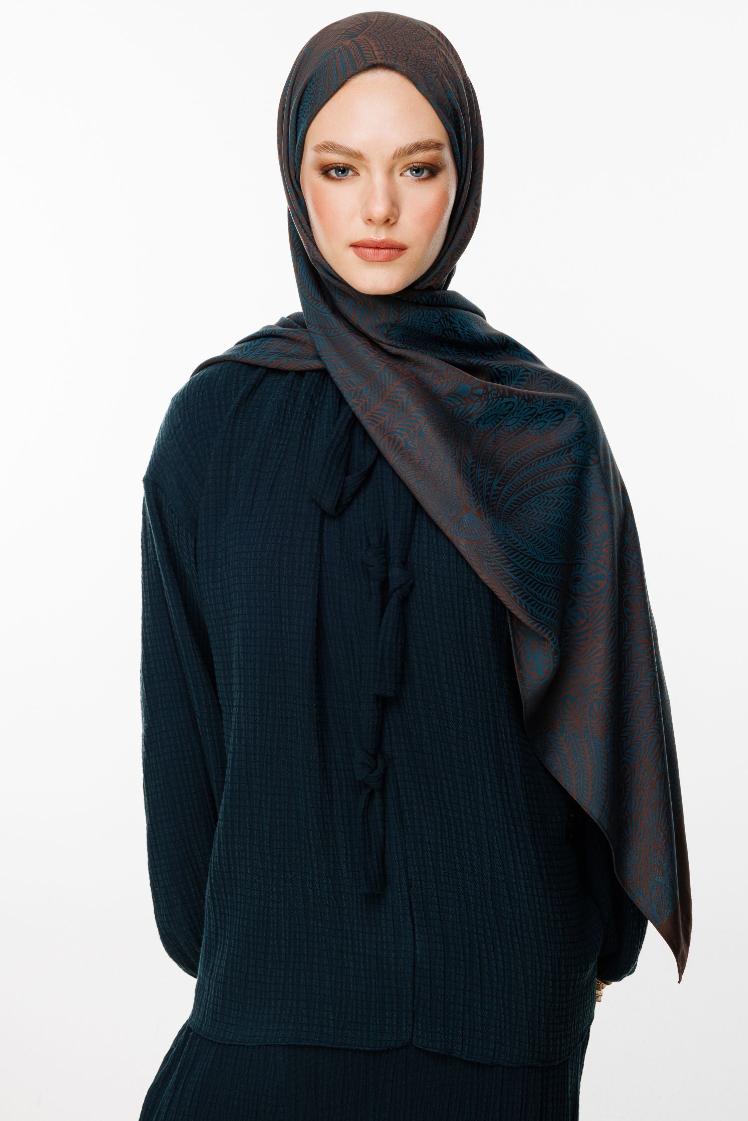 Bitter Brown-Petrol Blue Mayra Pattern Double-Sided Shawl