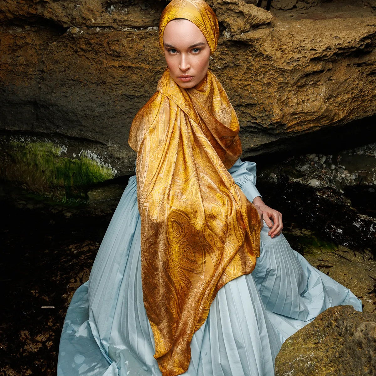 Gold Lisa Pattern Shawl