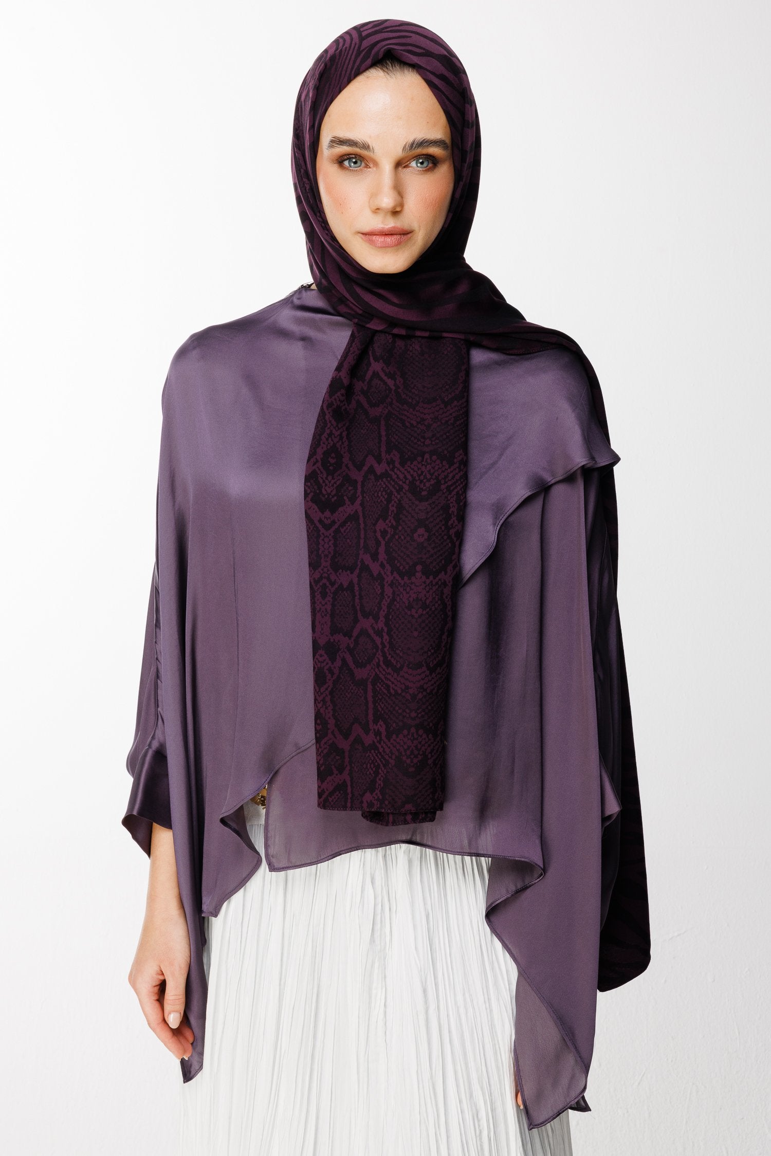 Purple-Black Riad Pattern Double-Sided Shawl