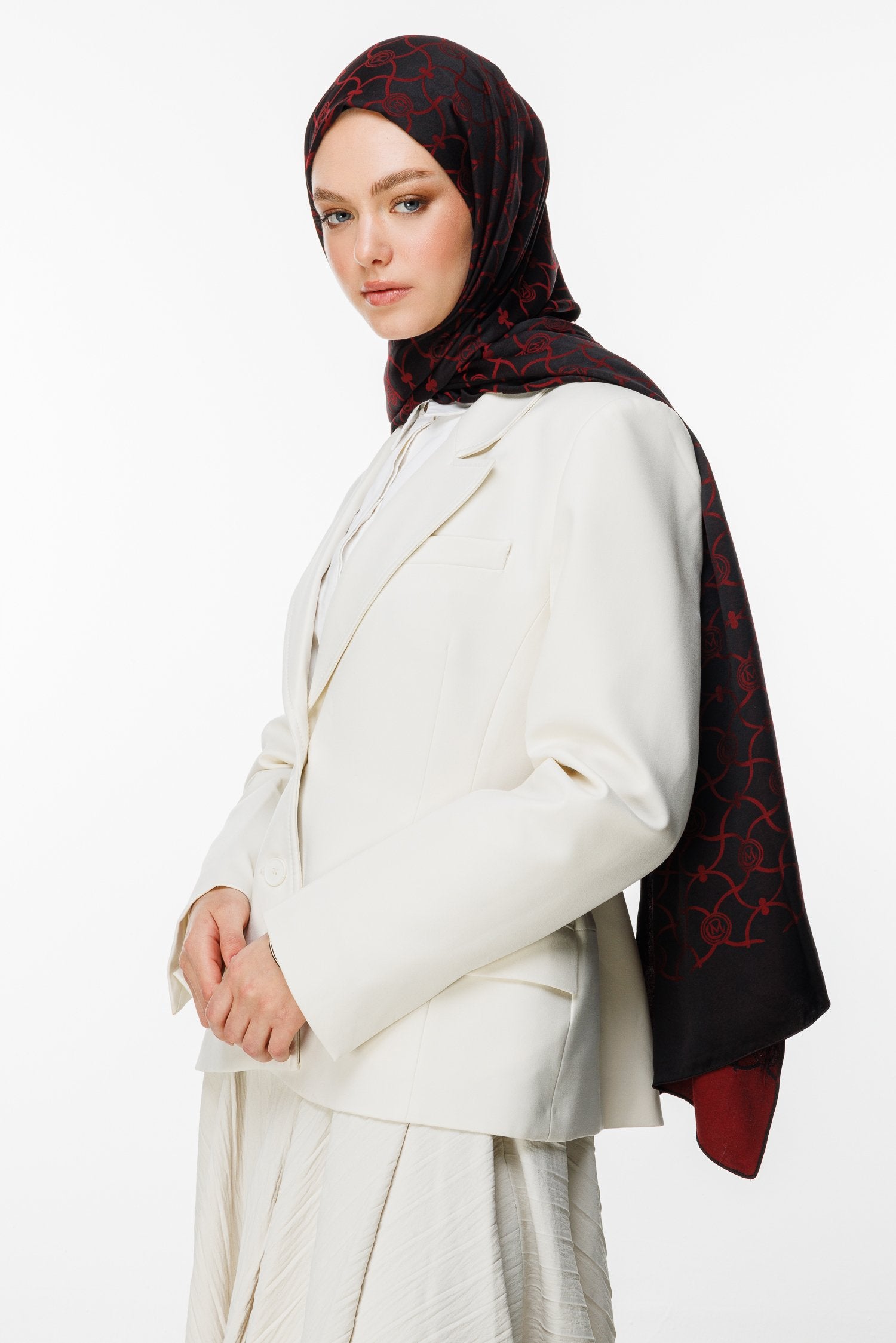 Black-Burgundy Marrakech Pattern Double-Sided Shawl