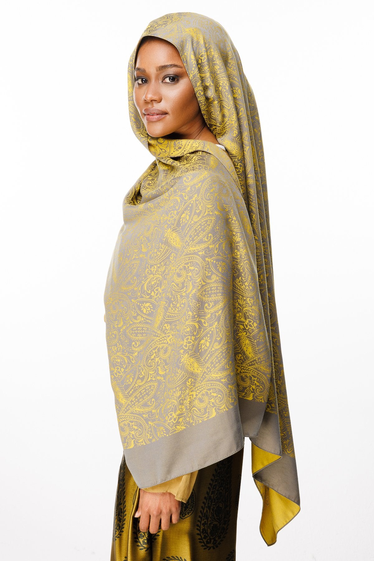Dark Gray-Mustard Velora Pattern Double-Sided Shawl
