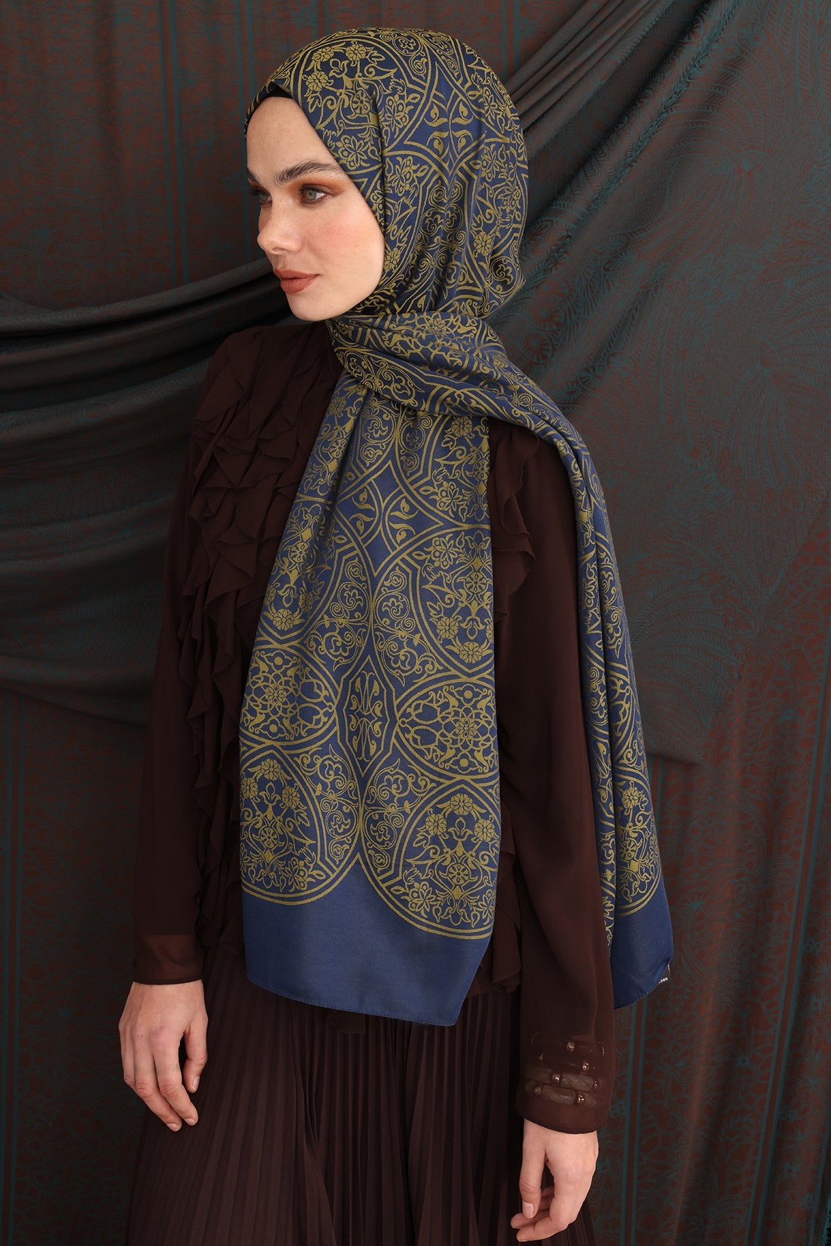 Navy Blue-Oil Green Morocco Pattern Double-Sided Shawl