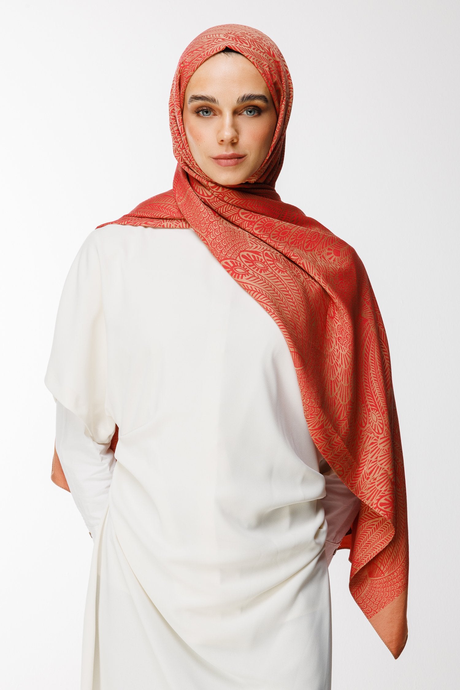 Mink-Red Mayra Pattern Double-Sided Shawl