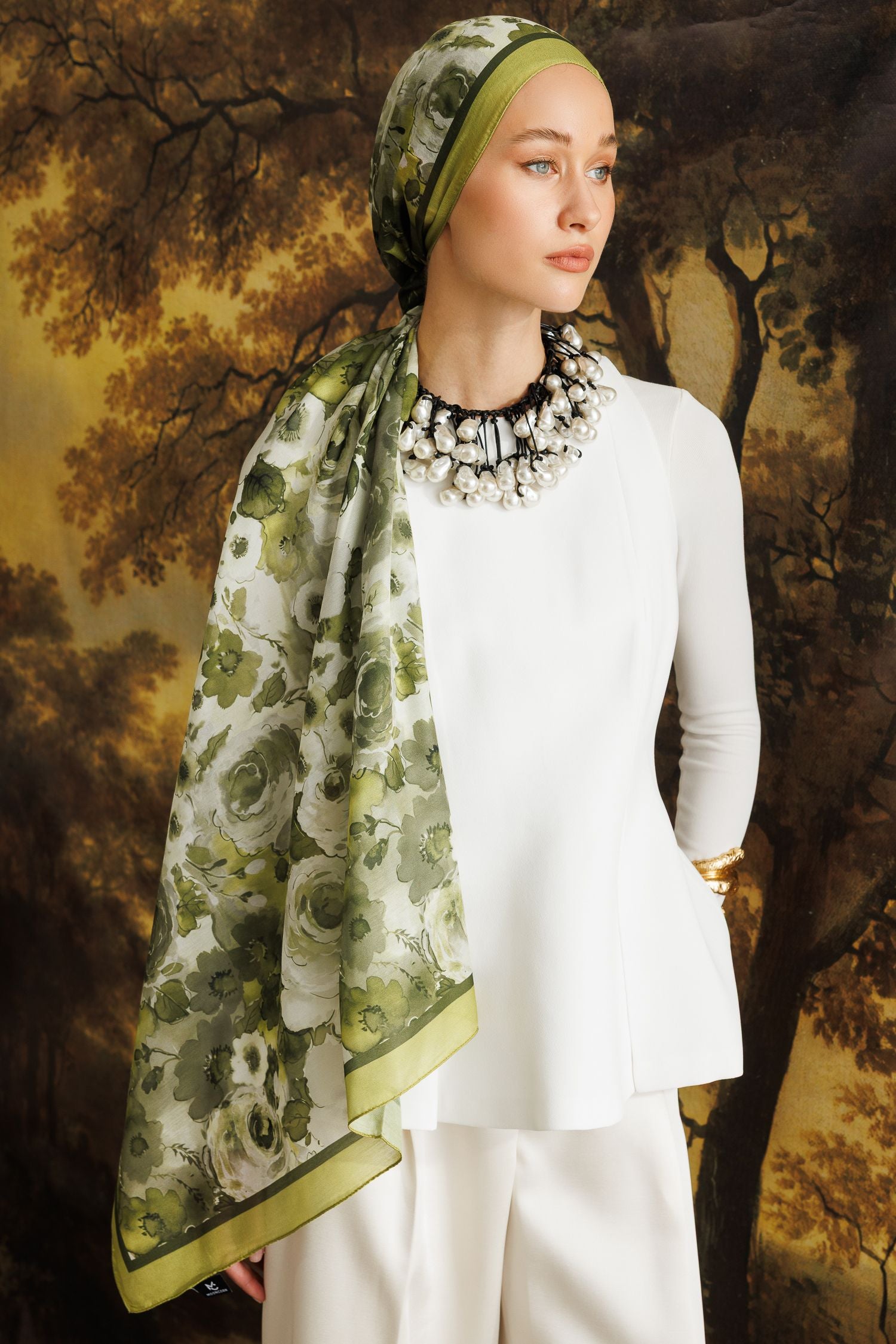 Green Vensel Pattern Cotton Shawl