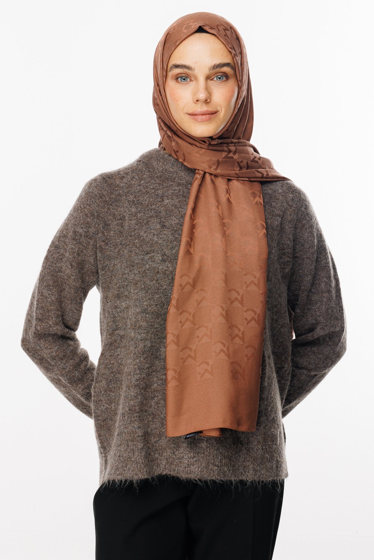 Mansion MC Pattern Jacquard Shawl