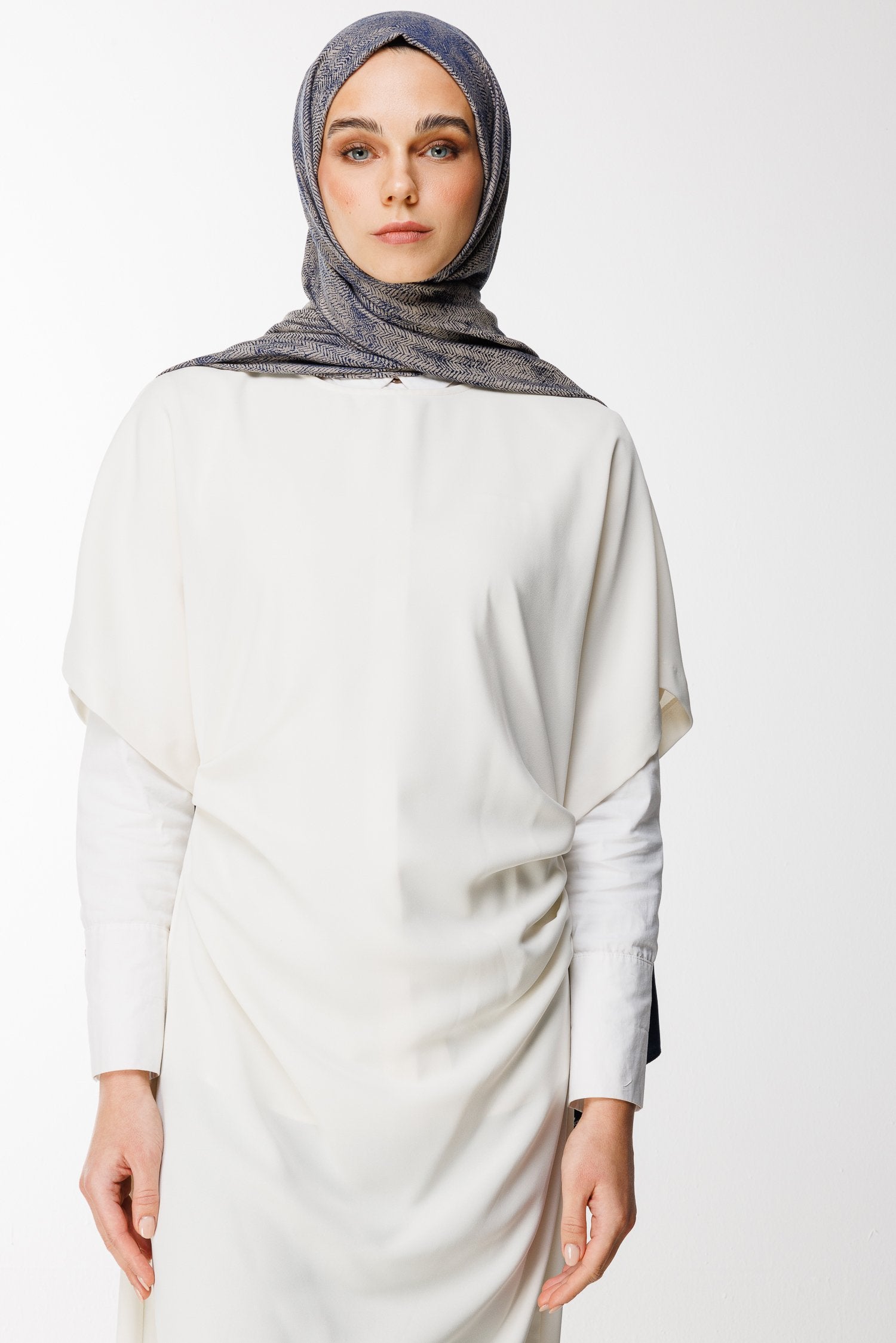 Navy Blue-Beige Sahra Pattern Double-Sided Shawl